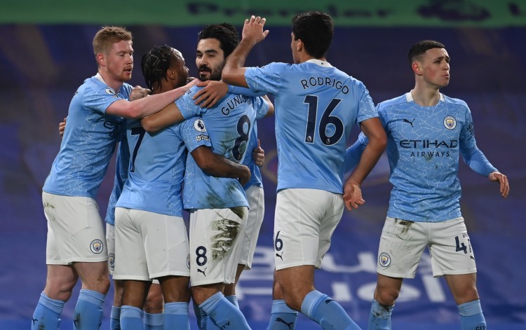 欧冠的双线 欧冠的双线