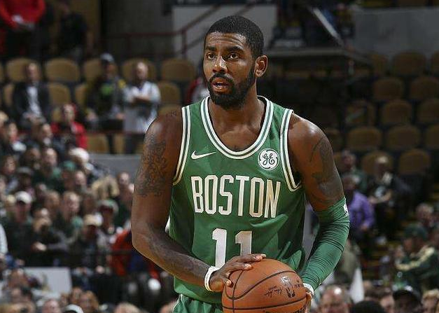 许多牌手明 许多牌手明